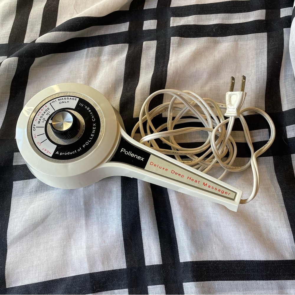 White Deluxe Deep Heat Massager